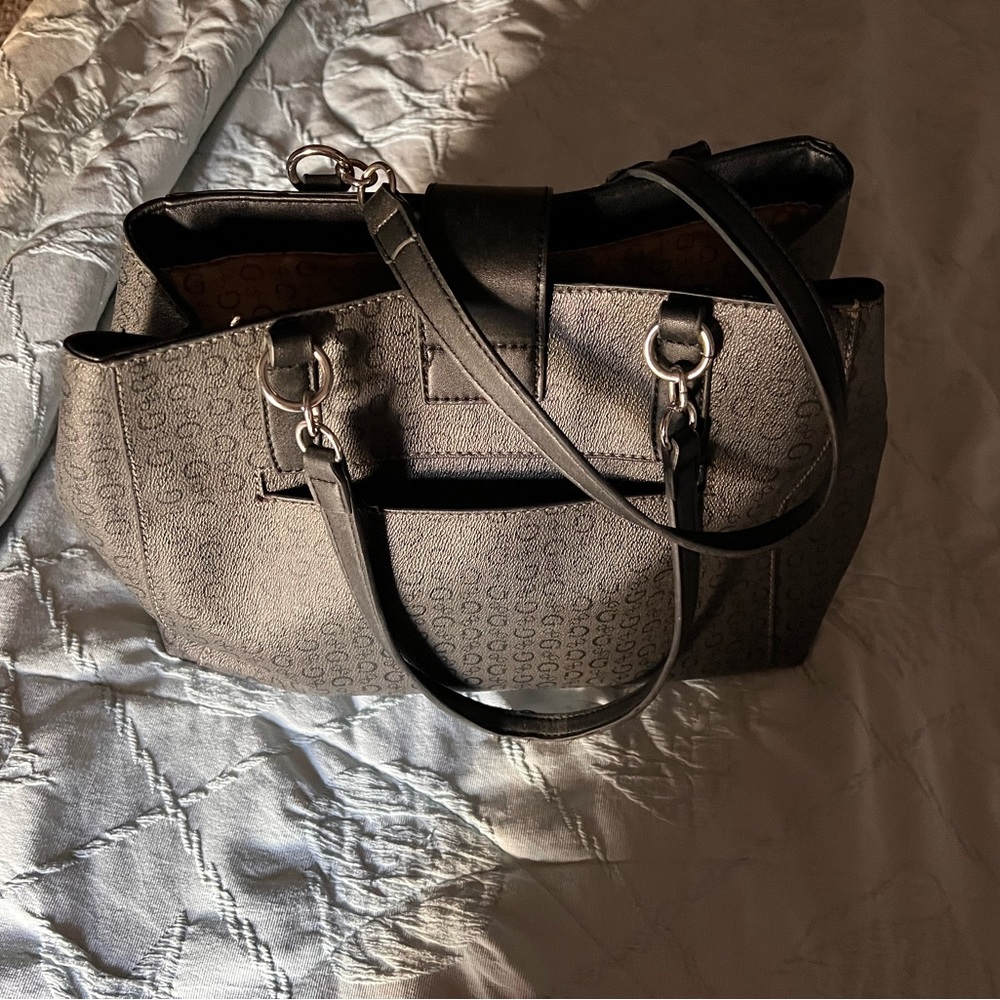 Guess purse
